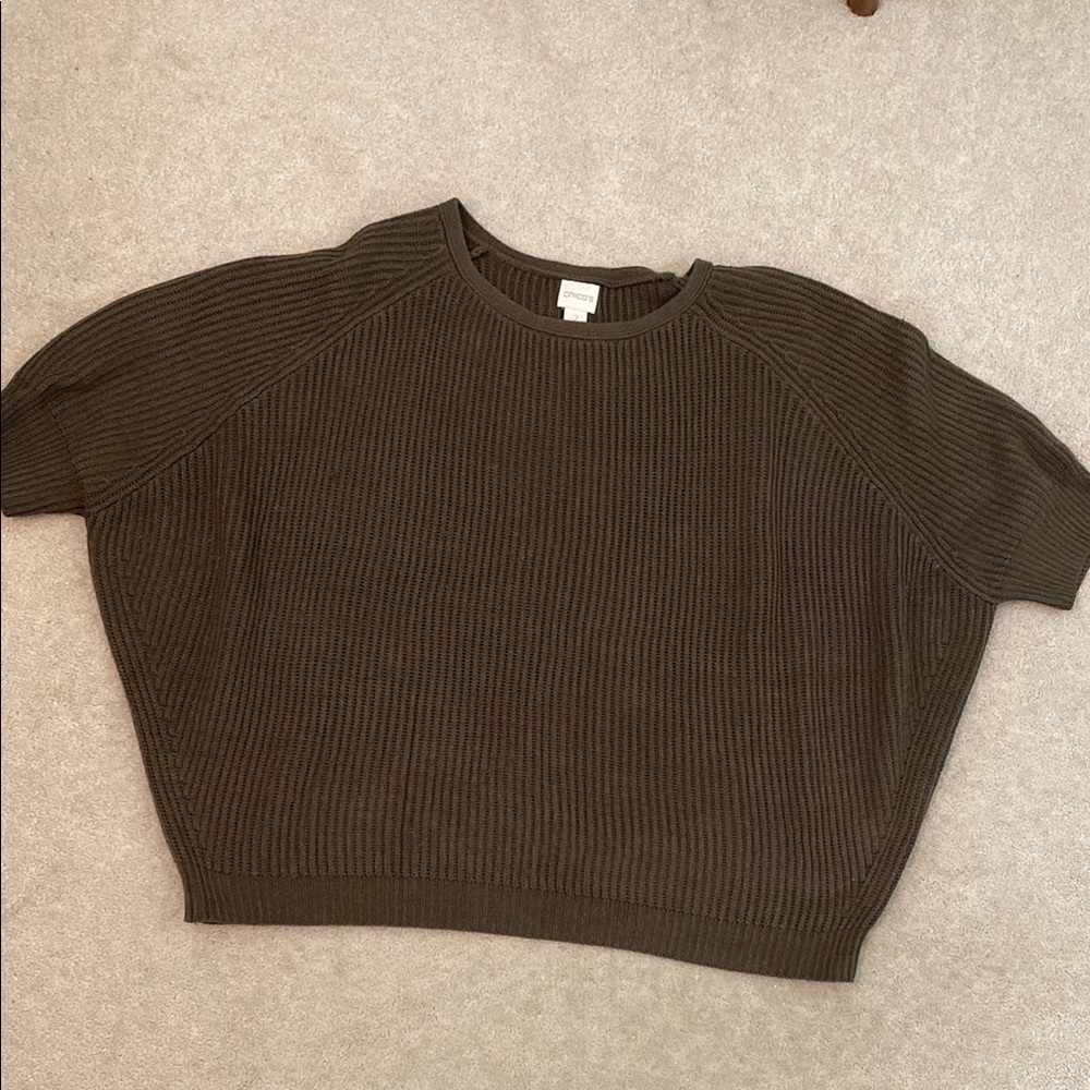 Chico’s Olive Green Short Sleeved Ribbed Knit Sweater